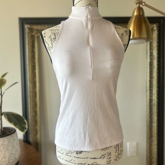 Guess white shirt with half zip - Picture 3 of 5